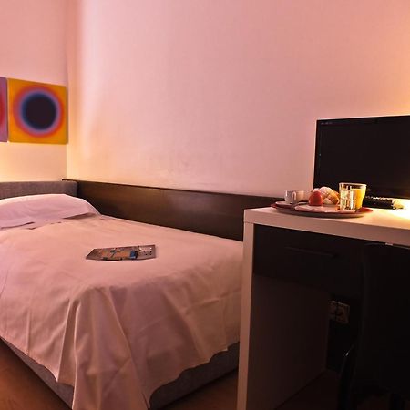 Hotel Garni Centro К'яссо Екстер'єр фото